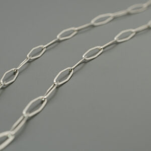 Handgearbeitete Rautenkette Silber