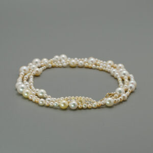 Akoyaperlenkette creme -gold